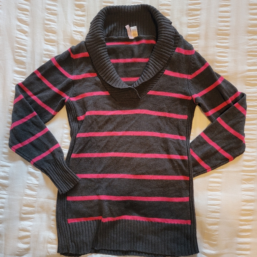 Large Stripped Mat. Long sleeved Shirt